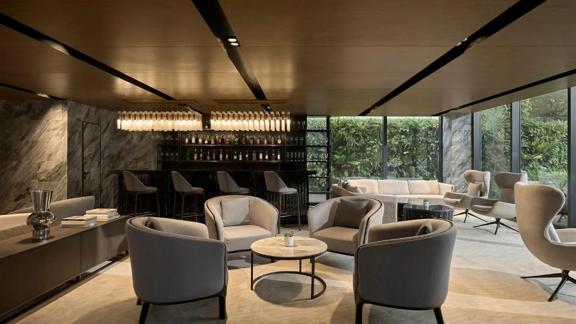 Crowne Plaza Danang City Centre By Ihg Hotel